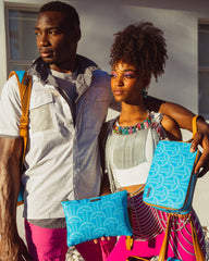 ILLUCHAINS TURQ TOILETRY BAG